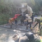 TMMD Ke-129 Kodim 0608/Cianjur: Cuaca Cerah Dukung Kecepatan Pengecoran Jalan
